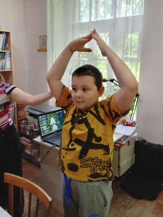 4